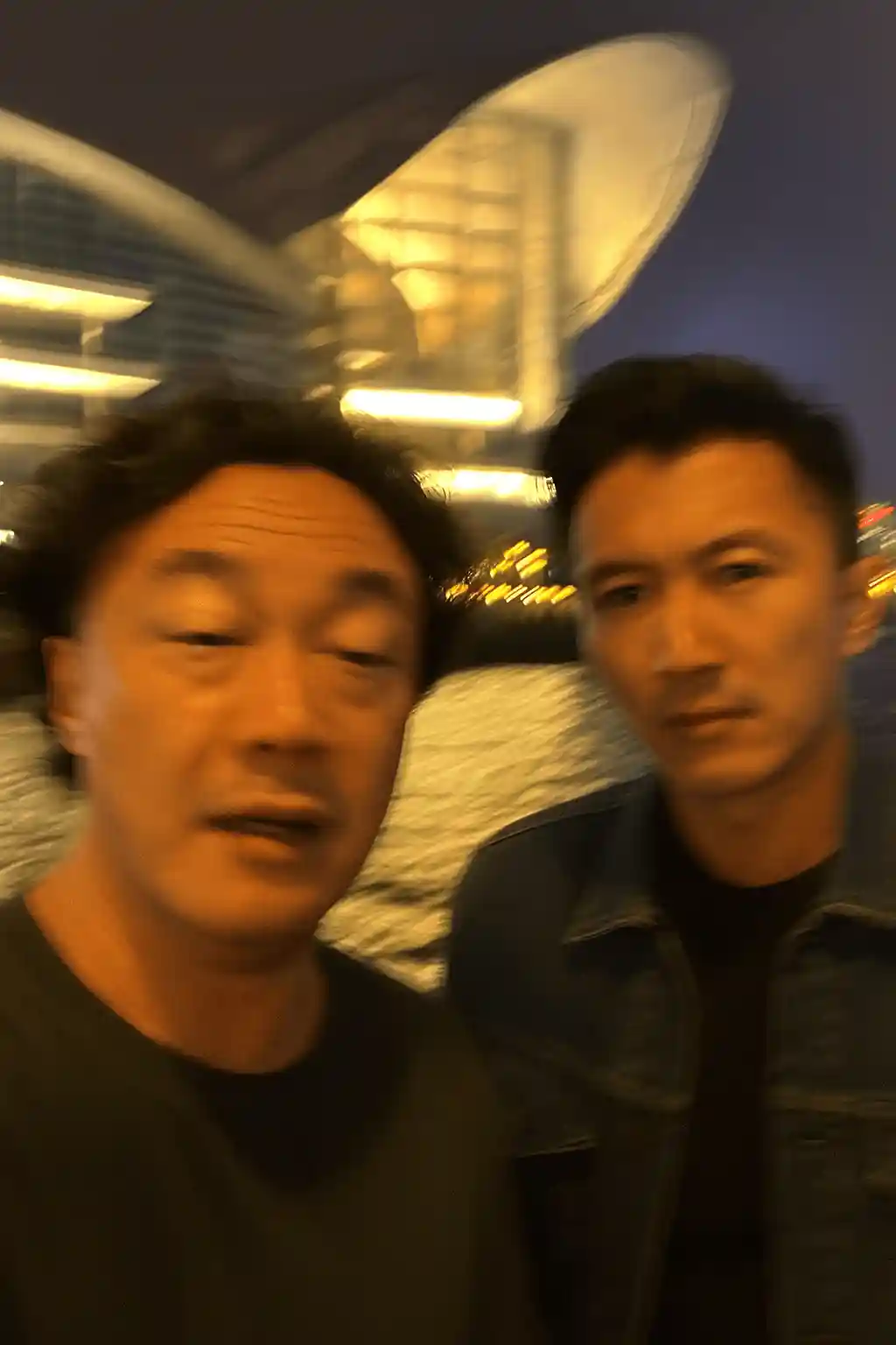 an_utterly_ordinary_iPhone_selfie - photo chibi template